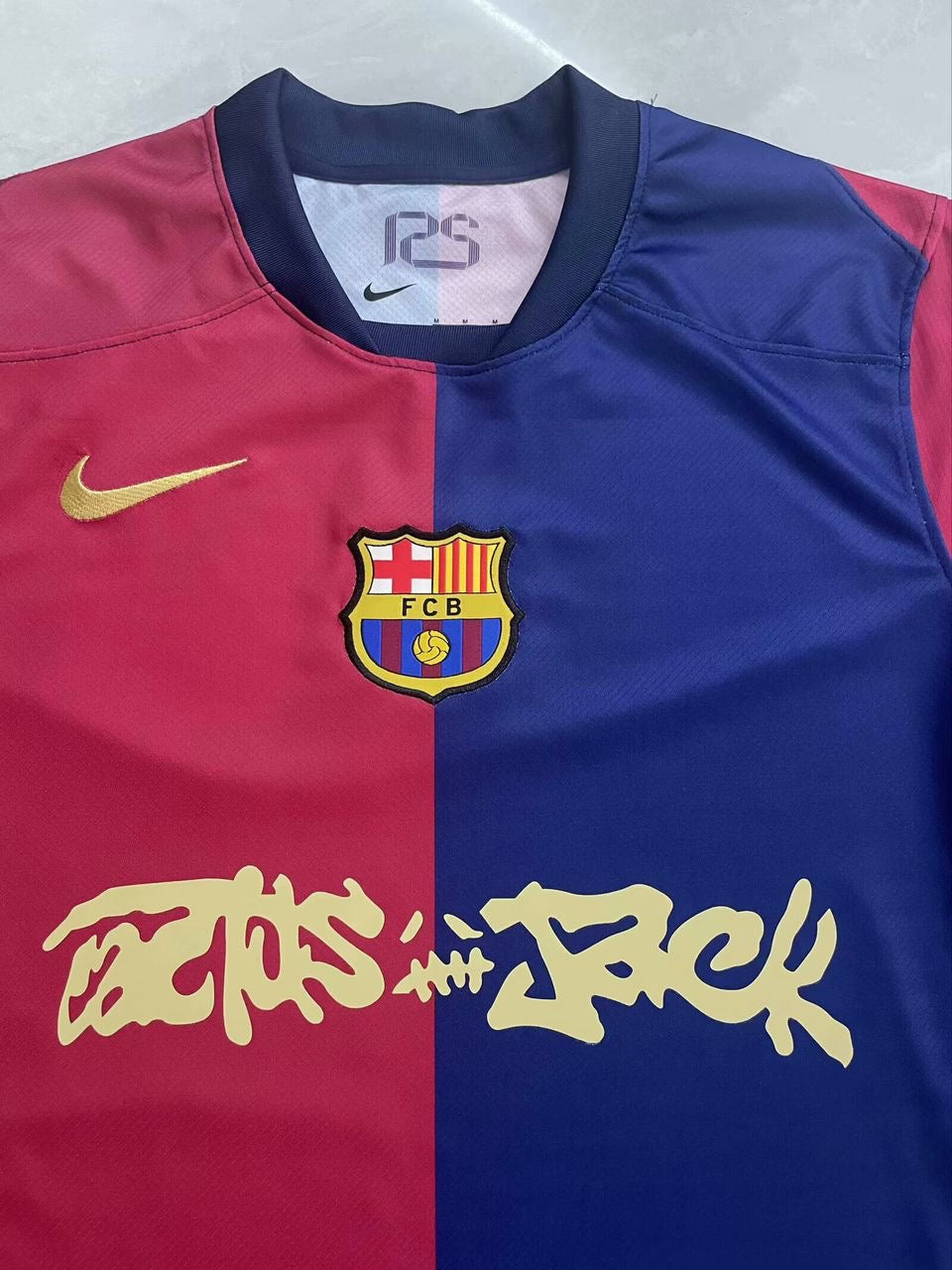 חולצת משחק של ברצלונה X טראוויס BARCELONA x TRAVIS SCOTT 24/25