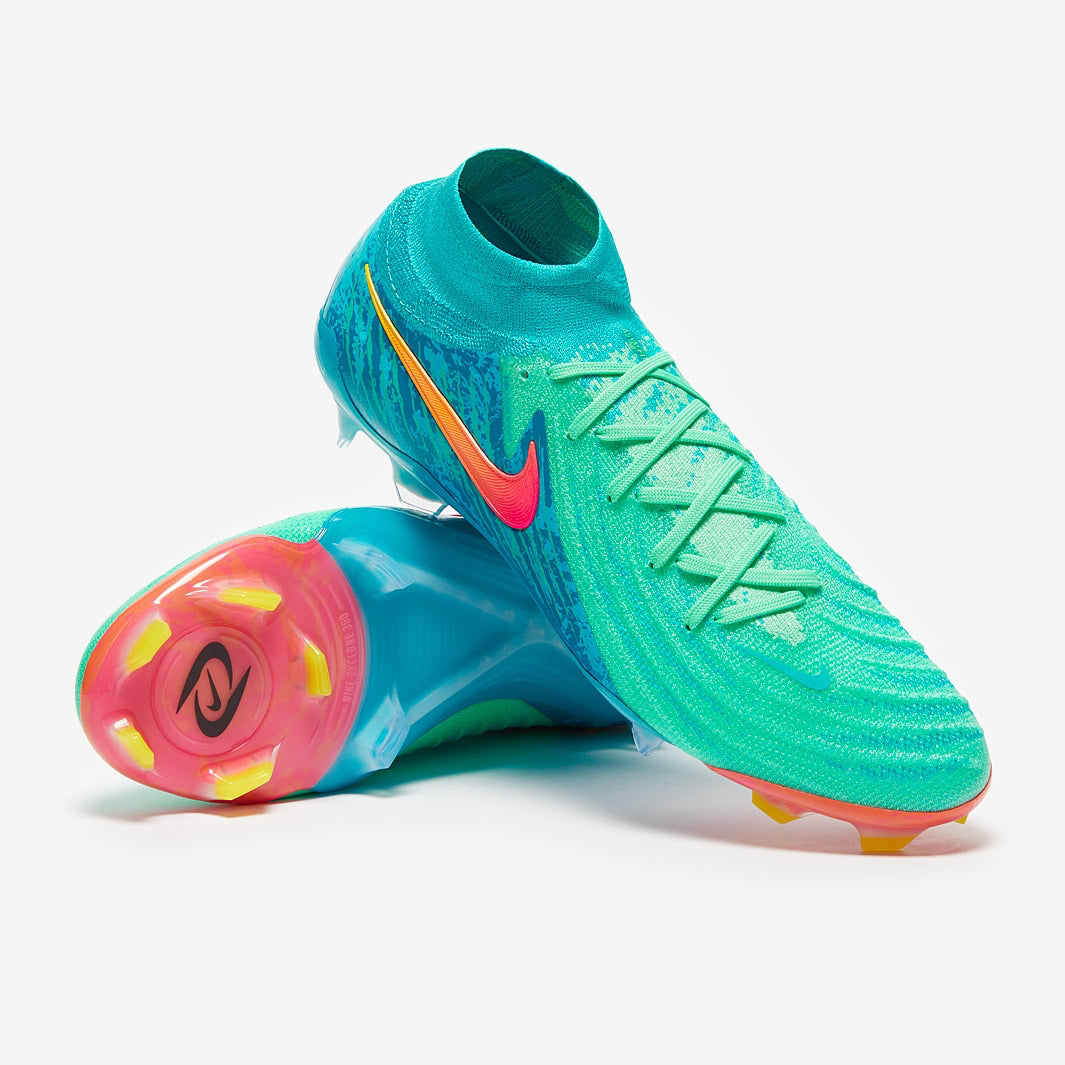 נעלי כדורגל מקצועיות נייק - NIKE PHANTOM LUNA 2 FG [keyword]