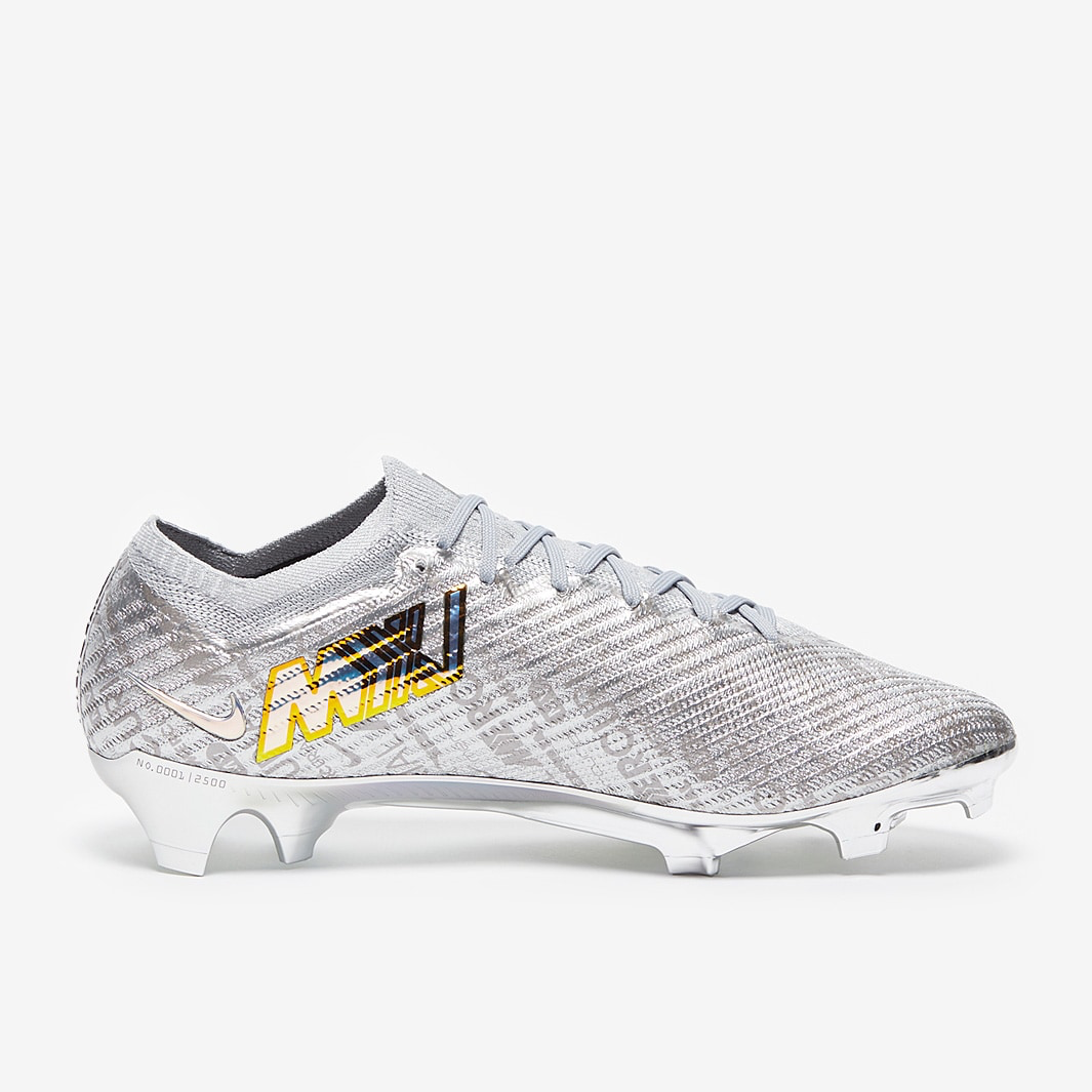 נעל כדורגל מקצועית נייק - NIKE AIR ZOOM MERCURIAL VAPOR 15 DISRUPTION FG