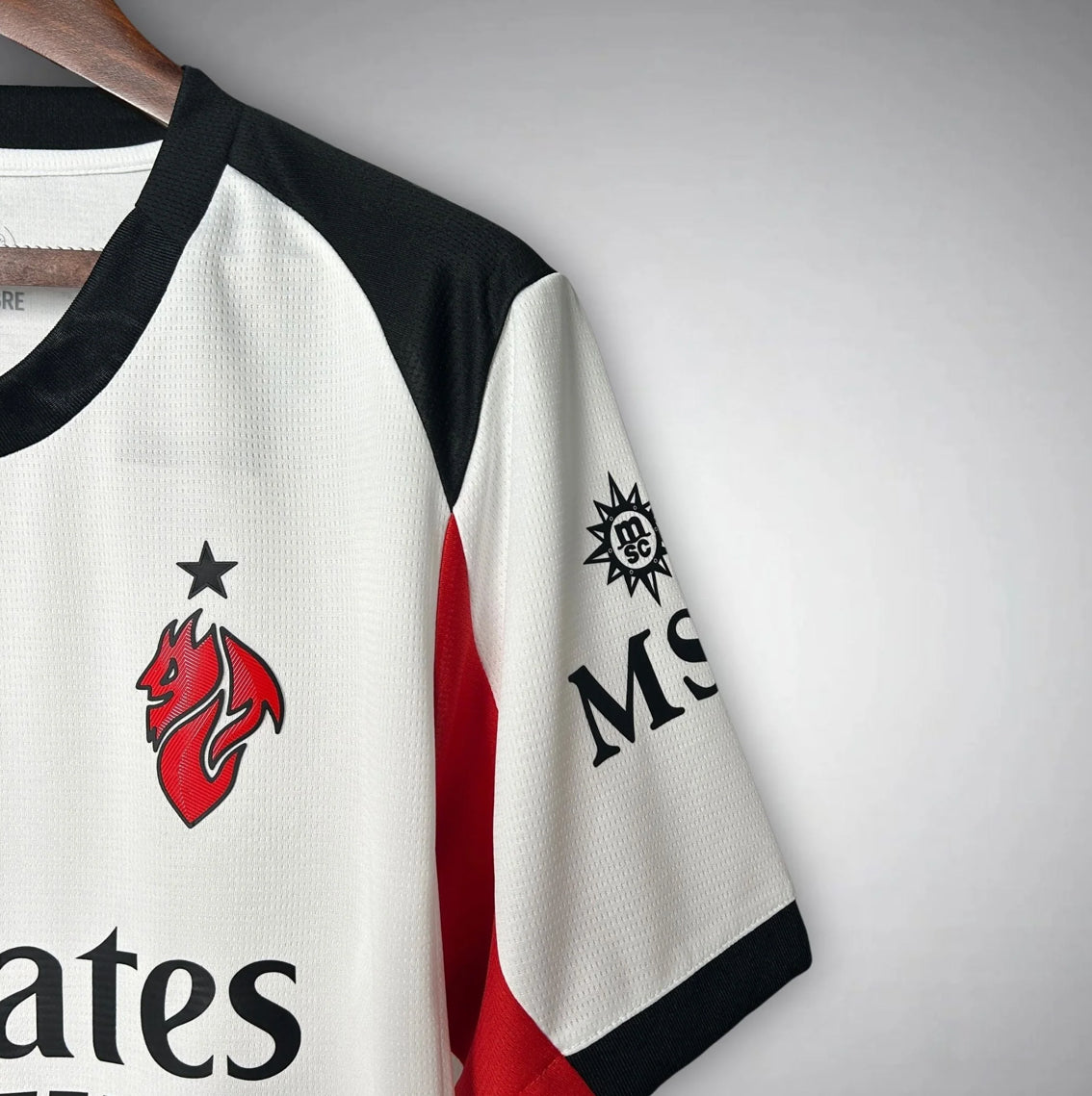 חולצת חוץ מילאן 2025/26